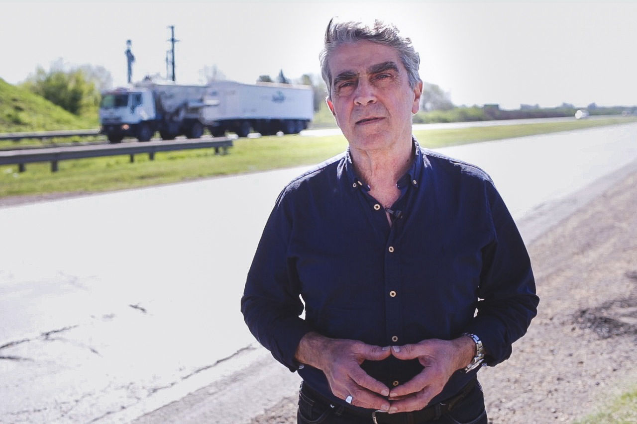 El senador Traferri volvió a pedir a la Dirección de Vialidad obras de mantenimiento de la autopista Rosario